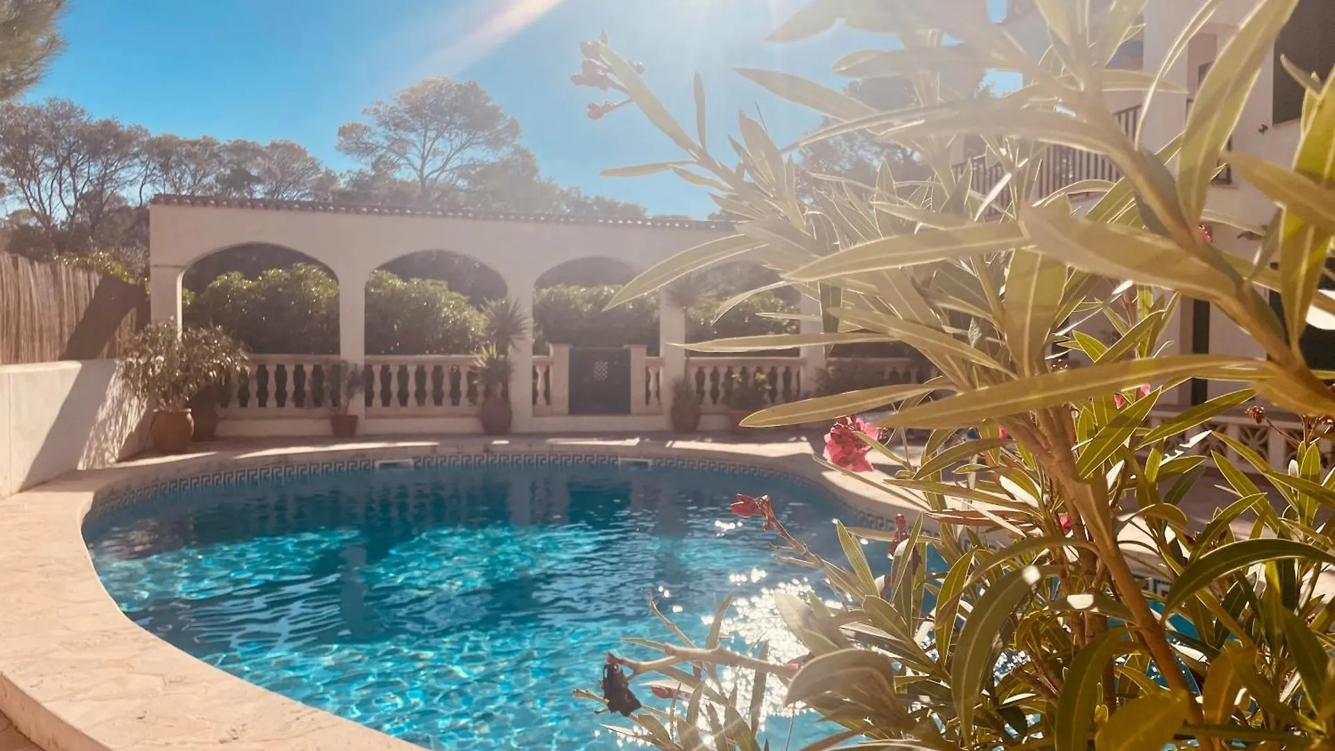 Can Somni - Appartement Boheme, Zen Et Chic Avec Piscine Cala Figuera  Spain